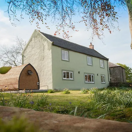 بيت للعطل Westmains Farm *
