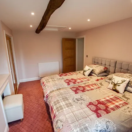 Westmains Farm * Penton